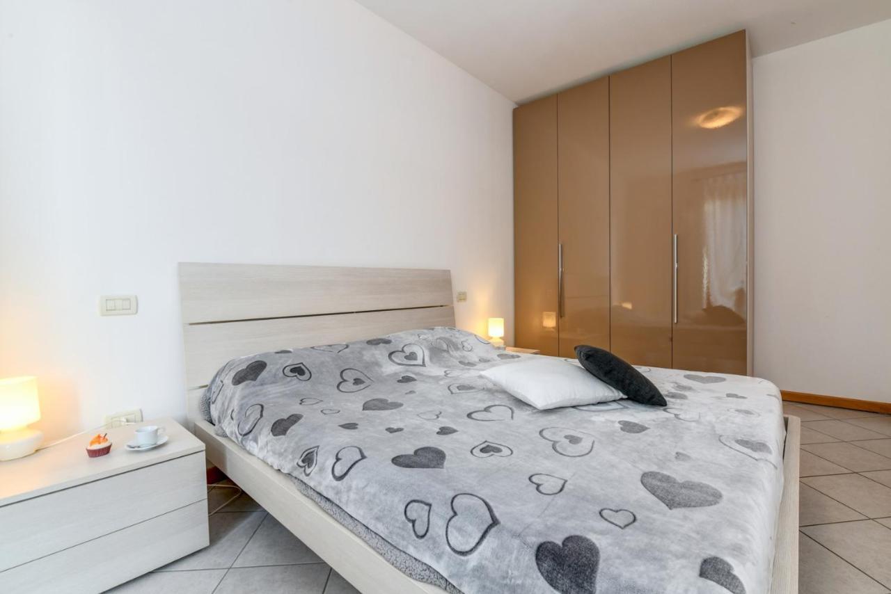 6 Happiness Lägenhet Toscolano Maderno Exteriör bild